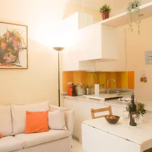 Bnbutler - Farini - Beautiful One Bedroom - Central Milan